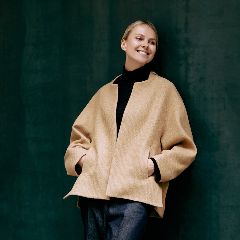 WOMEN'S WOOL COATS AND VESTS