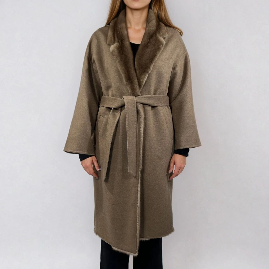 CASHMERE-WOOL COAT WITH MINK FUR TRIM