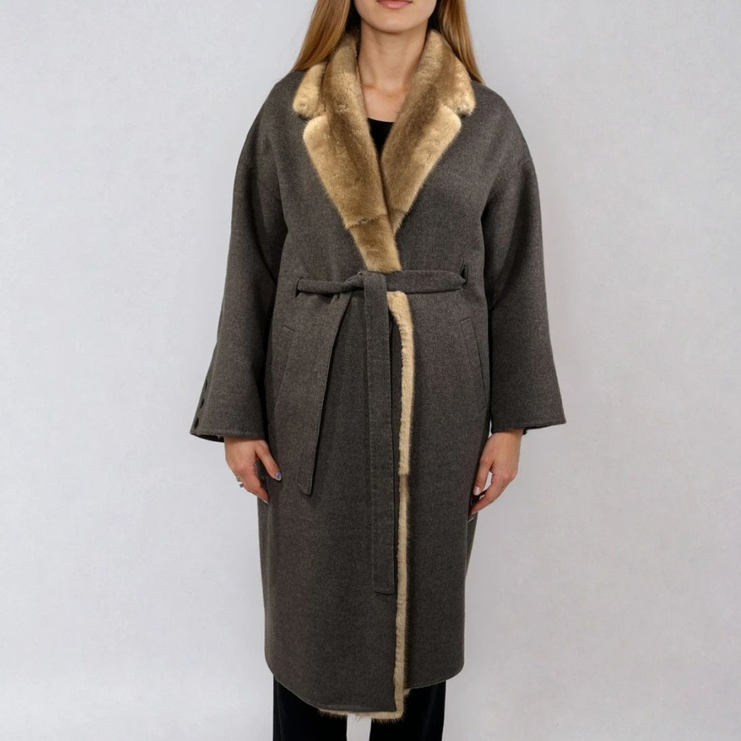 CASHMERE-WOOL COAT WITH MINK FUR TRIM