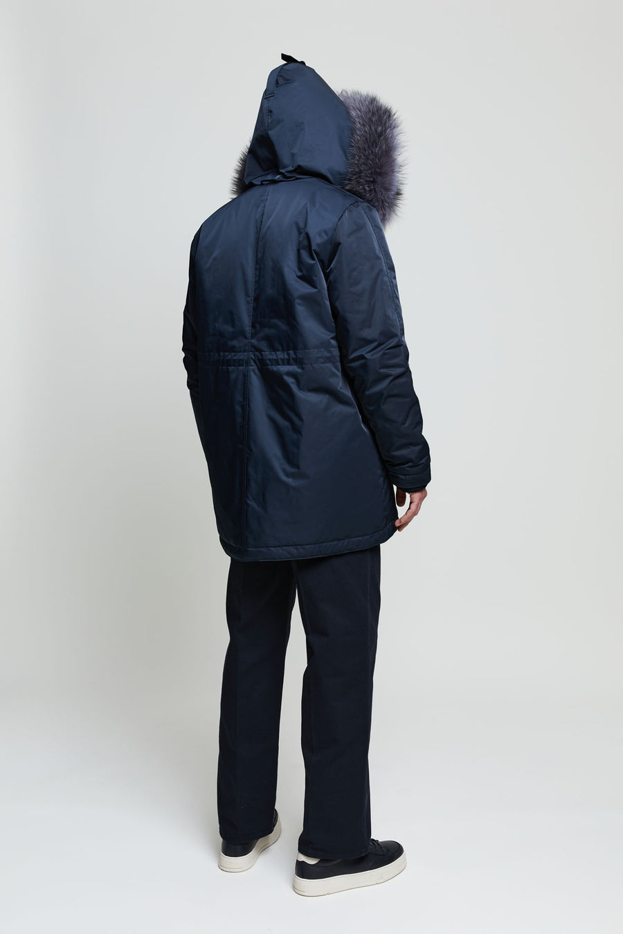 MEN'S SHORT PARKA WITH FOX FUR LINING AND FINNRACCOON