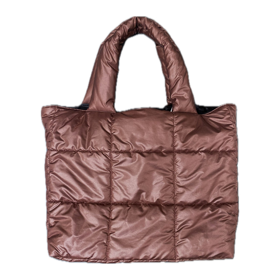 a-puffer-shopper-in-red