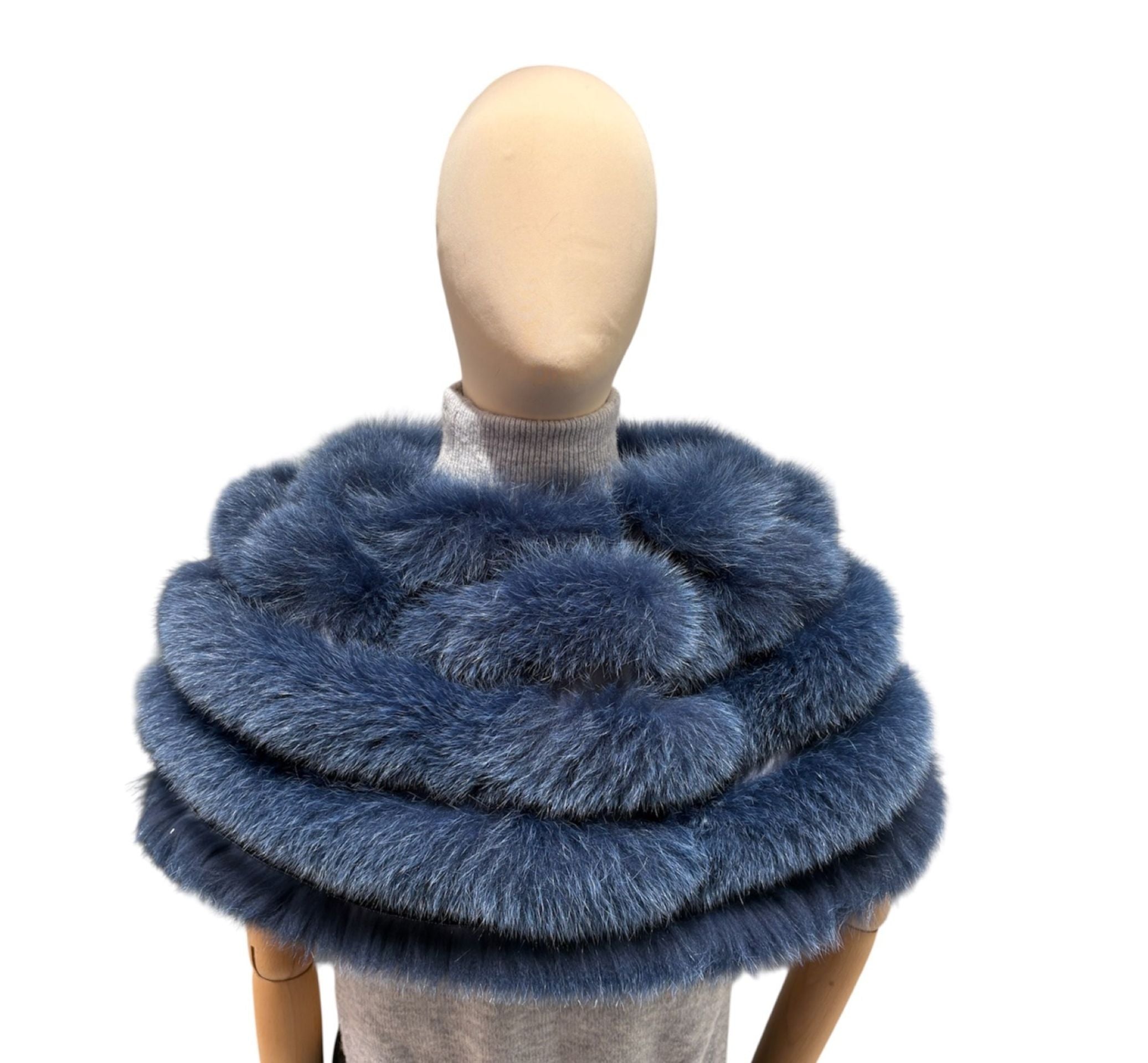 FOX FUR CAPE