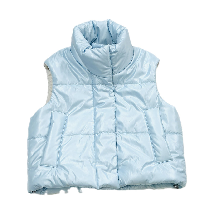 a down-like puffer vest in light blue 