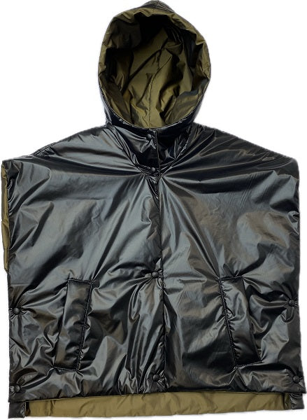 cropped padded gilet with hood 