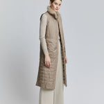 Reversible fox fur vest Straight but slightly wider at the hem