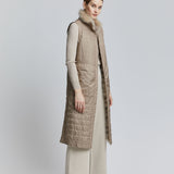 Reversible fox fur vest Straight but slightly wider at the hem
